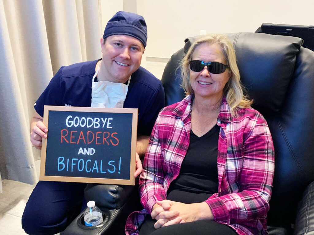 Dr. Matthew Kapeles MD - Clearsight LASIK and Lens - celebrates with a patient after performing a successful custom cataract surgery. She no longer has to wear reading glasses or bifocals thanks to Dr. Kapeles MD and Clearsight LASIK and Lens.