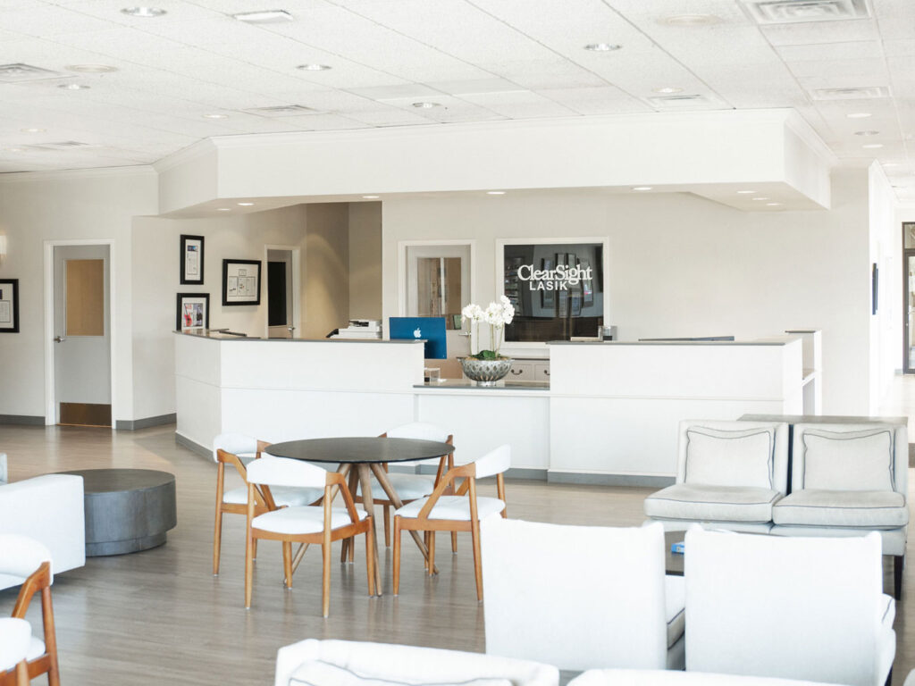 Clearsight LASIK and Lens is in Oklahoma City and Plano, Texas. Clearsight LASIK performs LASIK eye surgery, custom lens replacements, cataract surgery, refractive surgery, and more. Clearsight LASIK is able to handle all eye care.